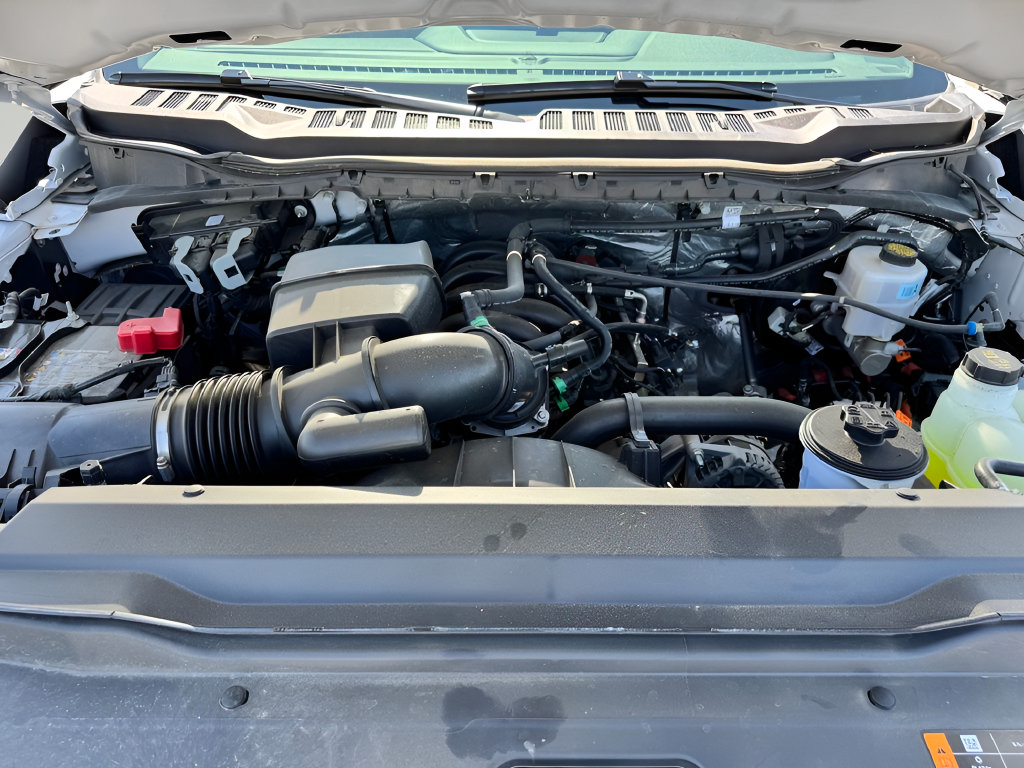 Used 2025 Ford F250 Lariat AWD/4WD image 26