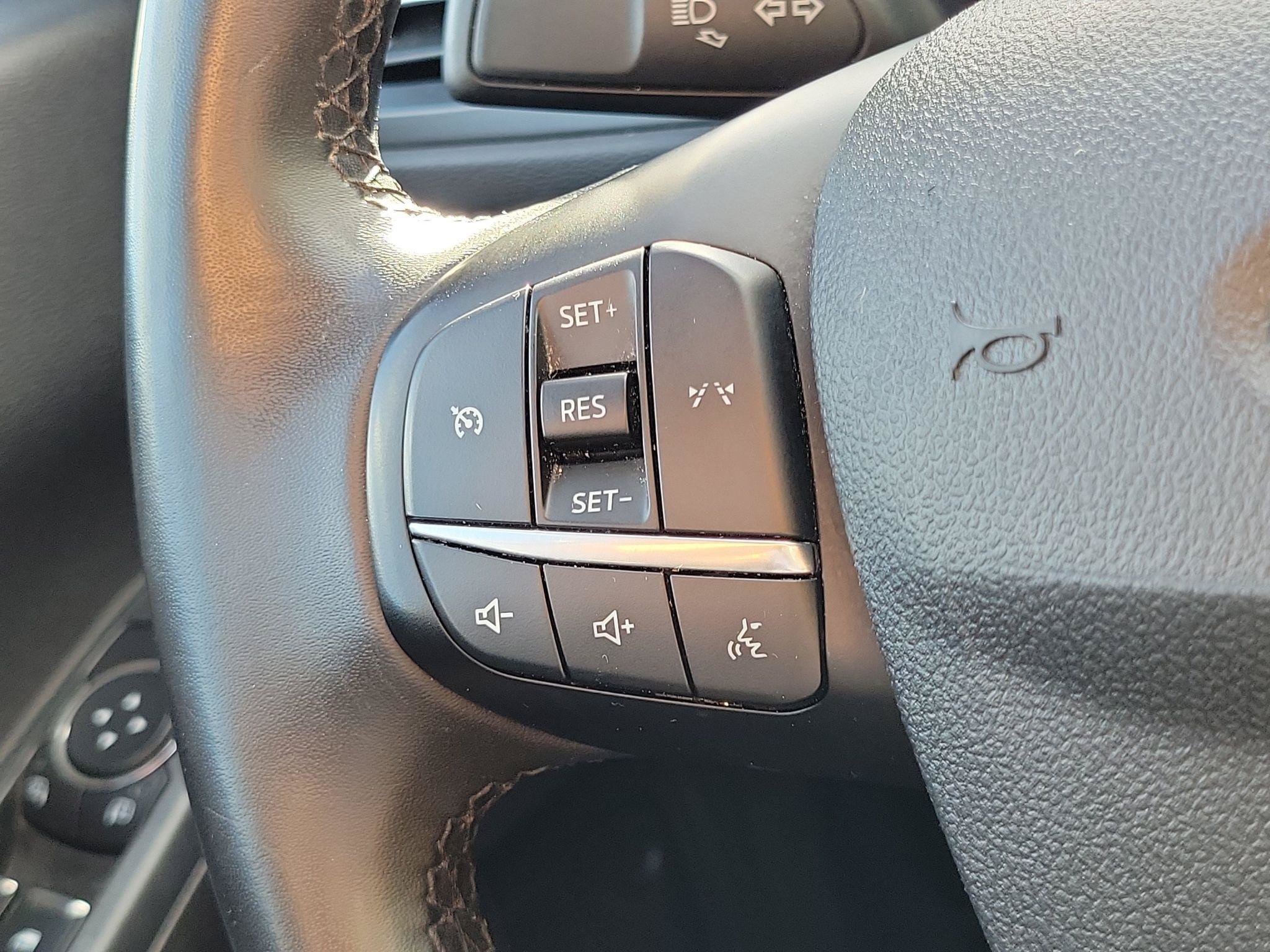 Used 2024 Ford Escape Active FWD image 11