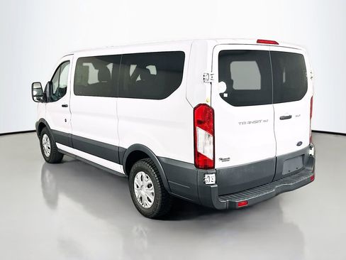 Used 2015 Ford Transit 150 XLT image 5