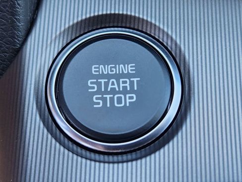 New 2026 Kia Sportage EX image 22