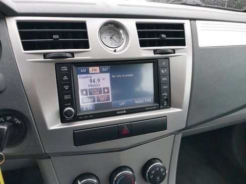 Used 2008 Chrysler Sebring Touring image 8