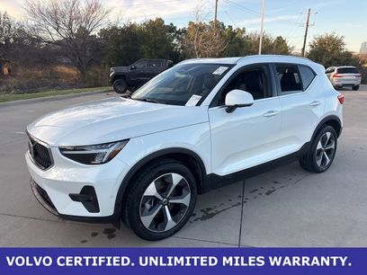 Certified 2025 Volvo XC40 B5 Plus