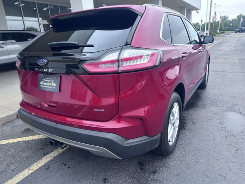 Used 2021 Ford Edge SEL w/ Convenience Package AWD/4WD image 16