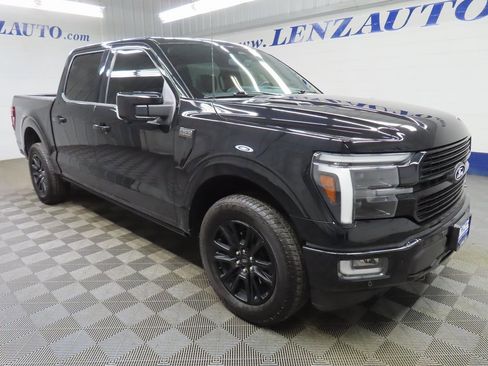 Used 2024 Ford F150 Platinum w/ FX4 Off-Road Package image 3