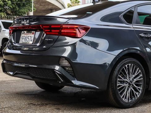 Used 2023 Kia Forte GT-Line w/ GT-Line Technology Package image 9