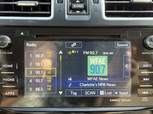Used 2017 Subaru Forester 2.5i Limited w/ Popular Package #1 AWD/4WD image 39