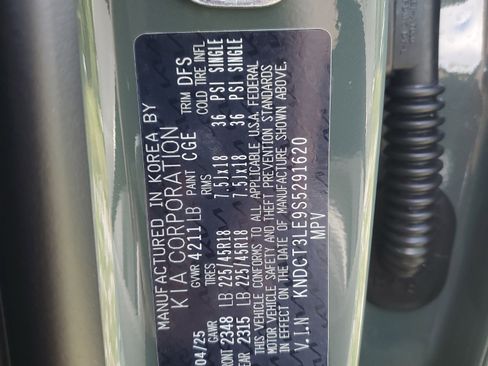 New 2025 Kia Niro SX Touring image 32