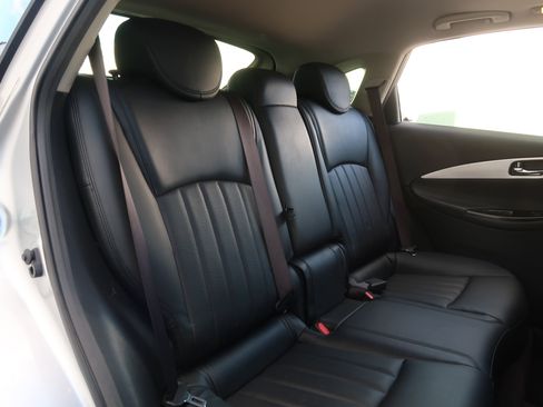 Used 2017 INFINITI QX50 2WD image 34