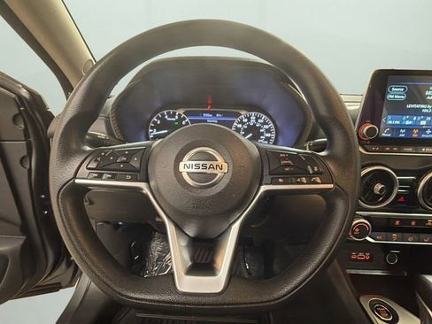 Used 2023 Nissan Sentra SV FWD image 12