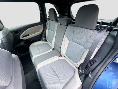 New 2026 Subaru Forester Premium AWD/4WD image 23