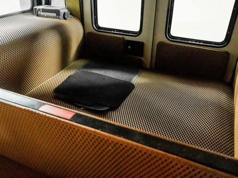 Used 2003 HUMMER H1 4-Door Wagon image 58