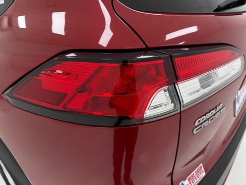 Used 2022 Toyota Corolla Cross LE FWD image 36