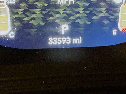 Used 2025 Jeep Wrangler Sahara image 19