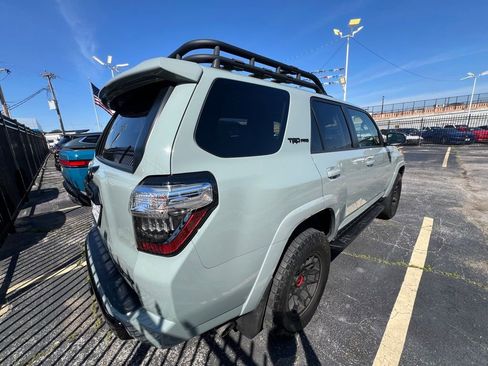 Used 2021 Toyota 4Runner TRD Pro AWD/4WD image 4
