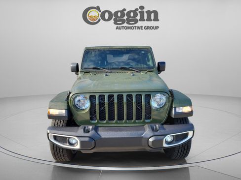 Used 2021 Jeep Gladiator Sport image 6