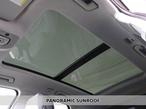 Used 2023 Audi Q5 2.0T Premium Plus w/ Premium Plus Package image 3