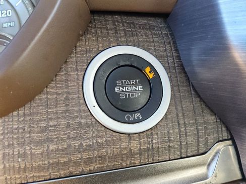 Certified 2019 RAM 1500 Limited image 24