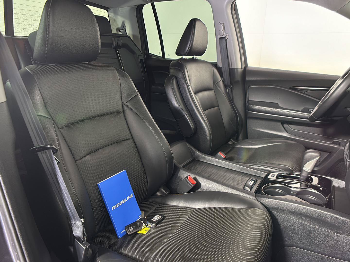 Used 2017 Honda Ridgeline RTL-E image 10