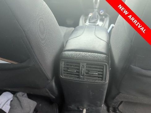 Used 2020 Nissan Rogue SV image 13