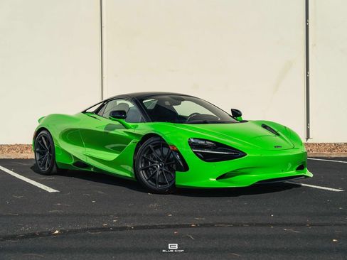 Used 2025 McLaren 750S Spider image 11