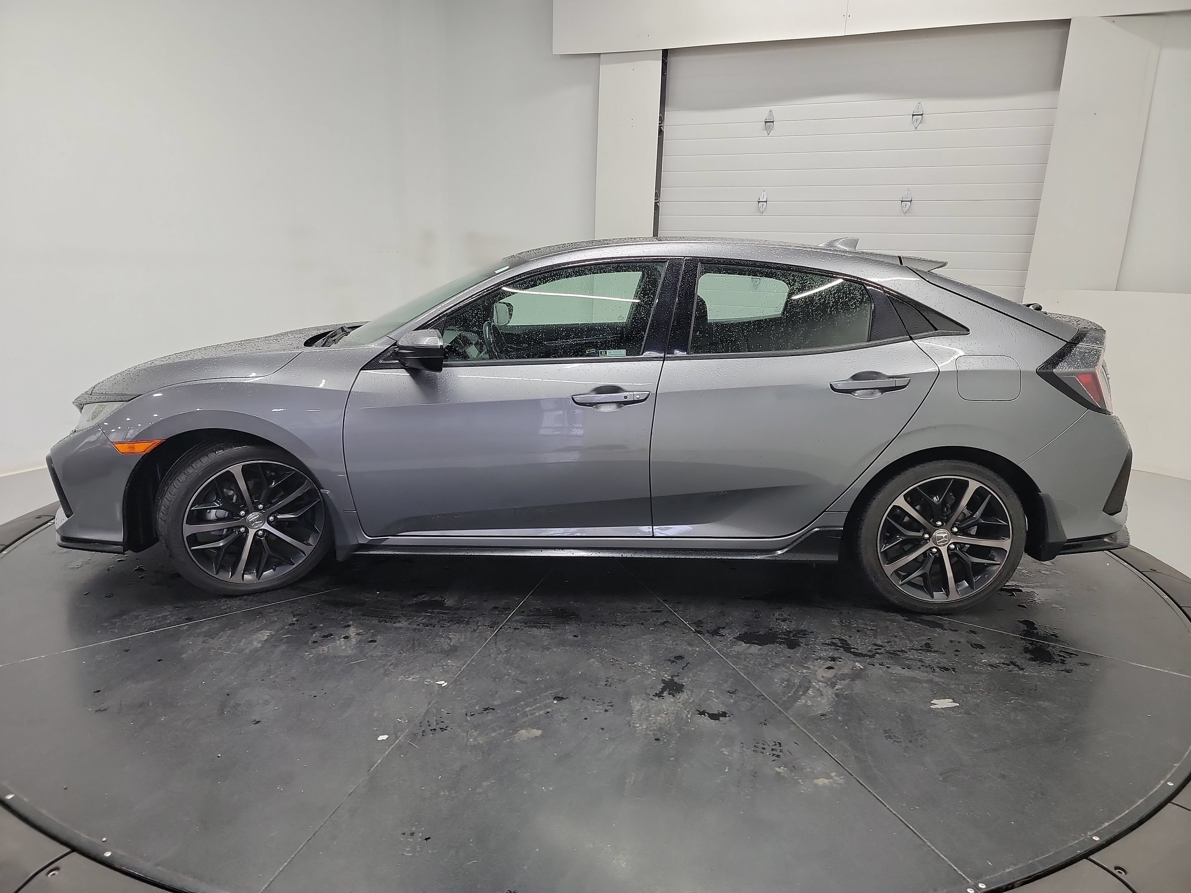 Used 2021 Honda Civic Sport image 4