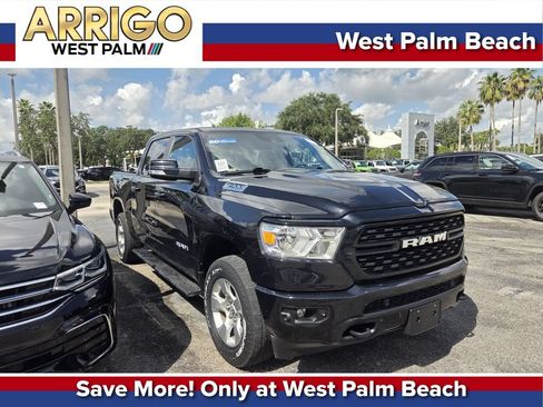 Used 2022 RAM 1500 Big Horn AWD/4WD image 1