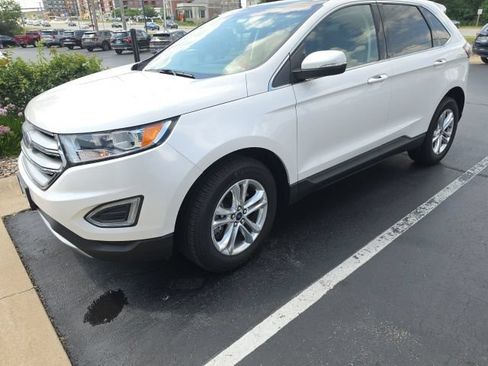 Used 2017 Ford Edge SEL w/ Equipment Group 201A AWD/4WD image 2