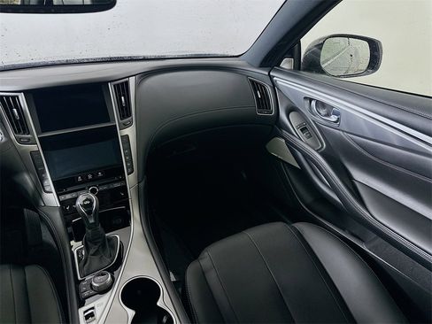 Used 2022 INFINITI Q60 3.0t Luxe w/ Style Package image 19