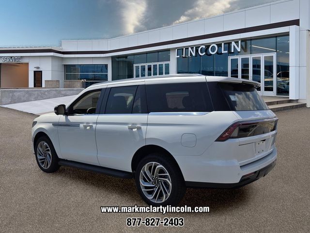 New 2027 Lincoln Navigator Premiere AWD/4WD image 3