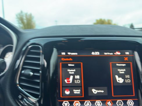 Used 2019 Jeep Compass Limited image 15