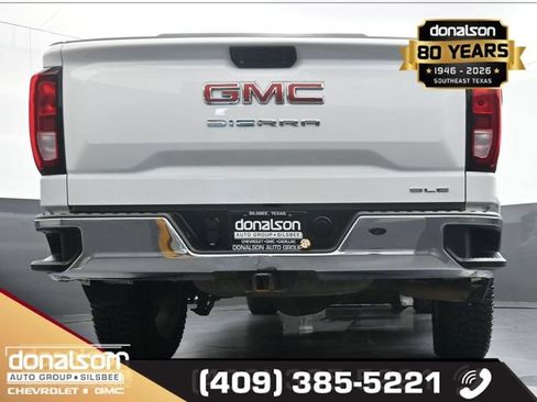 Used 2023 GMC Sierra 1500 SLE AWD/4WD image 17