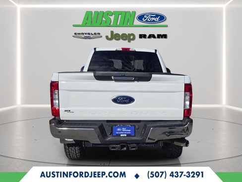 Certified 2019 Ford F250 Lariat w/ Chrome Package image 7