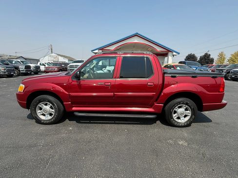 Used 2004 Ford Explorer Sport Trac XLT AWD/4WD image 2