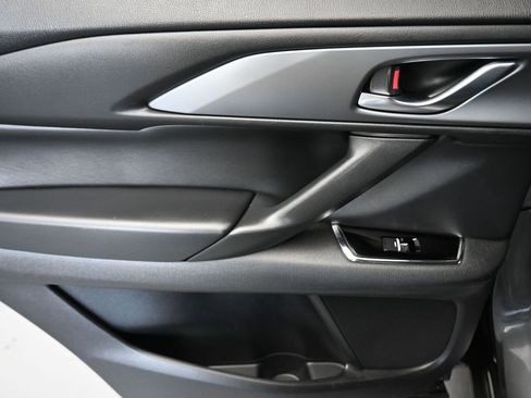 Used 2019 MAZDA CX-9 Touring image 27