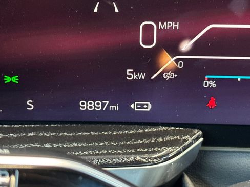 Used 2026 Cadillac Escalade IQ Luxury 1 AWD/4WD image 24