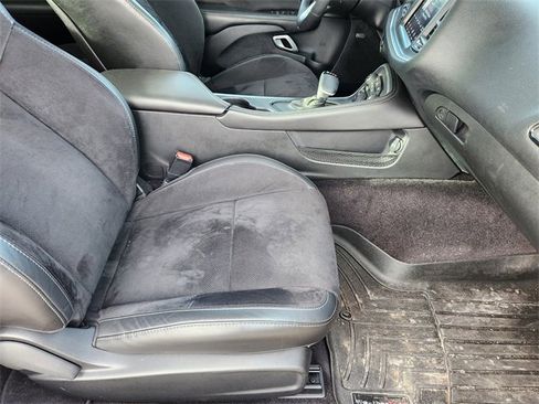 Used 2018 Dodge Challenger GT w/ GT Interior Package image 14