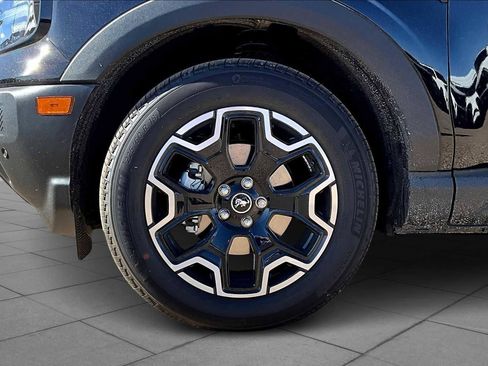 New 2025 Ford Bronco Sport Outer Banks w/ Outer Banks Tech Package+ image 11