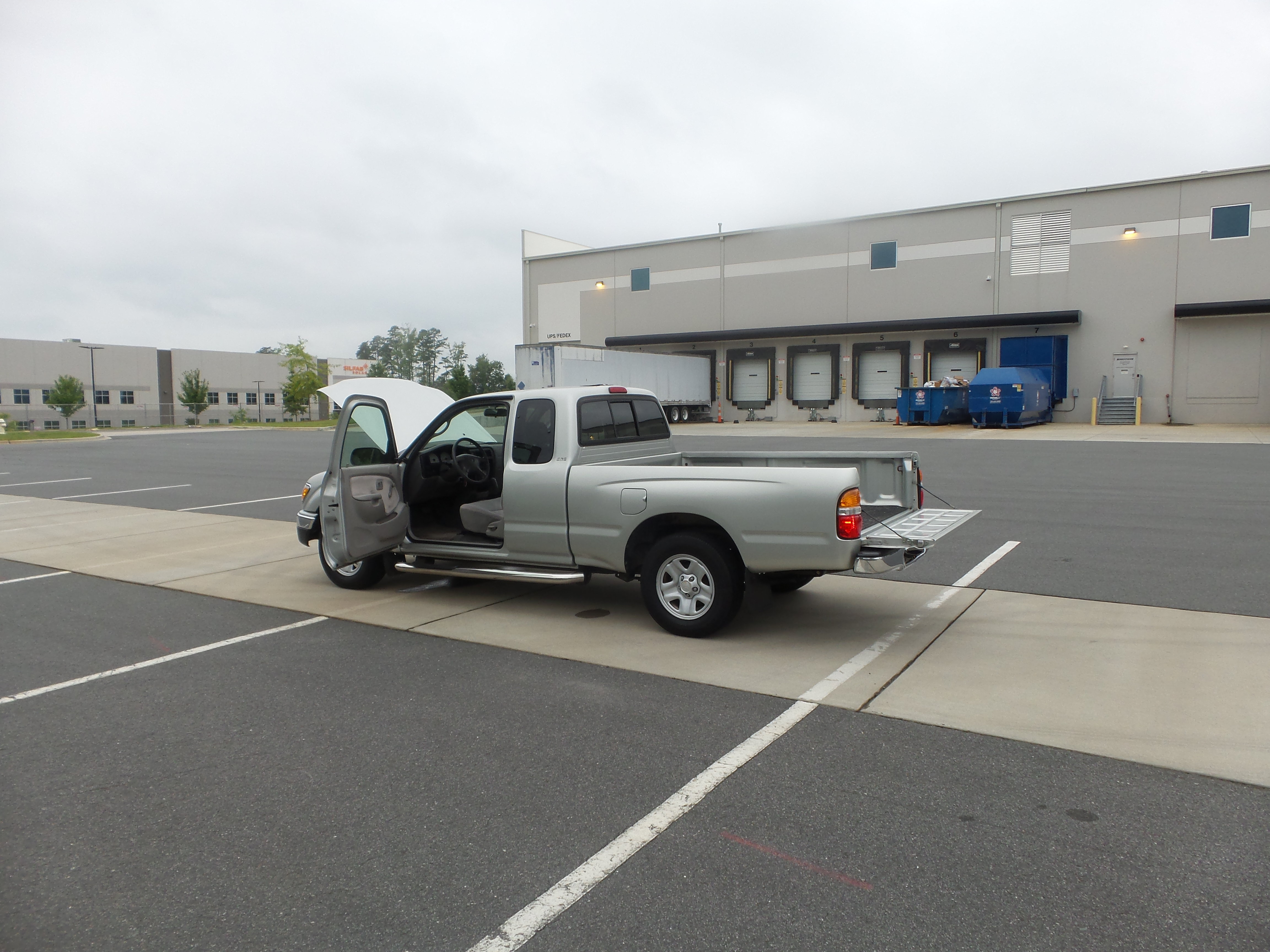 Used 2004 Toyota Tacoma 2WD Xtracab image 90