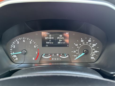 Used 2022 Ford Escape SEL image 20