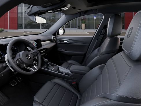 New 2025 Alfa Romeo Tonale w/ Premium Package AWD/4WD image 23