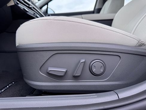 New 2026 Hyundai Sonata SEL FWD image 8
