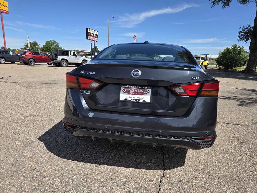 Used 2021 Nissan Altima 2.5 SV FWD image 5