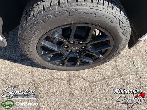 Certified 2025 Chevrolet Colorado Z71 w/ Technology Package AWD/4WD image 23