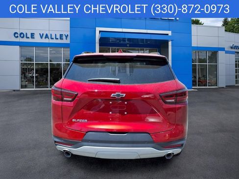 New 2026 Chevrolet Blazer LT w/ Convenience Package FWD image 4