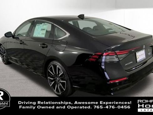 New 2026 Honda Accord Touring image 7