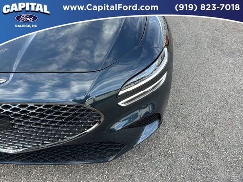 Used 2024 Genesis G70 3.3T Advanced w/ Sport Prestige Package image 11