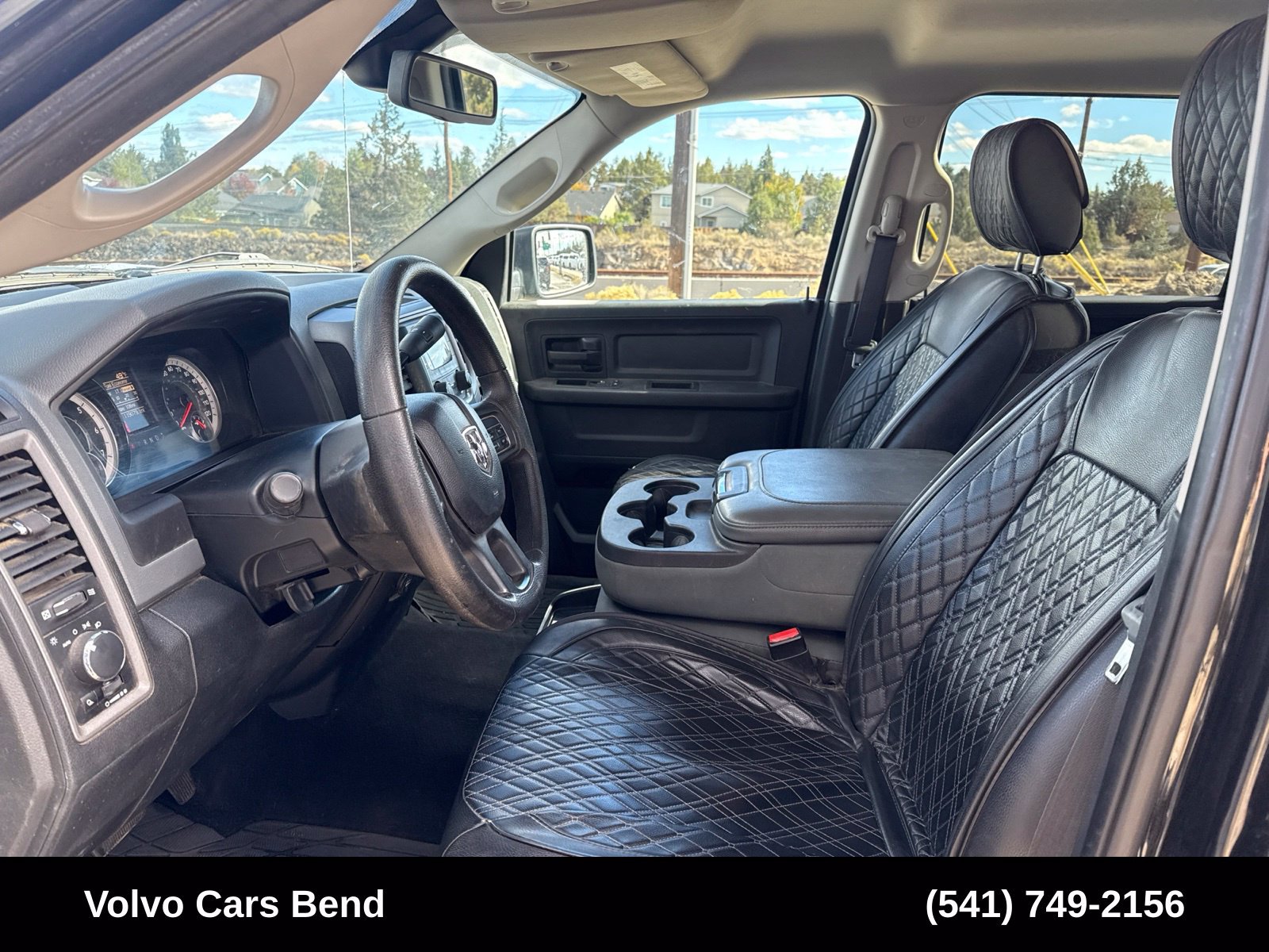 Used 2017 RAM 1500 ST w/ SXT Appearance Group AWD/4WD image 18