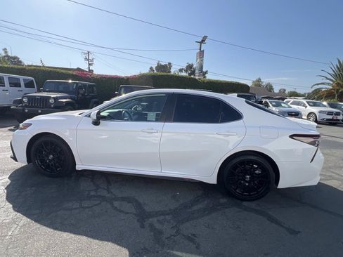 Used 2021 Toyota Camry SE w/ TRD Appearance Package (TMS) FWD image 7