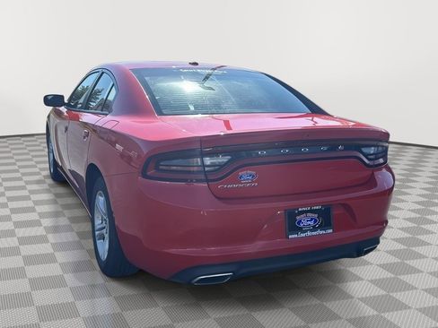 Used 2022 Dodge Charger SXT w/ Leather Interior Group image 13