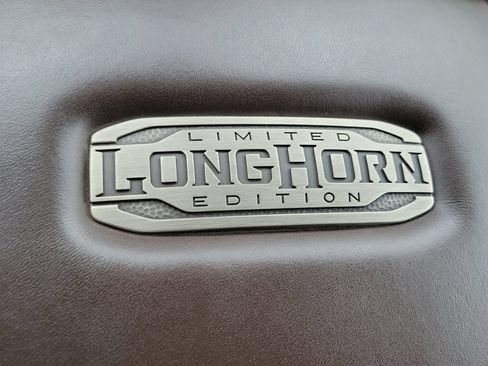 Used 2025 RAM 2500 Limited AWD/4WD image 16